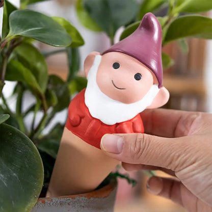 7pcs Gnomes Plant Watering Stakes (SMILEDRIP)