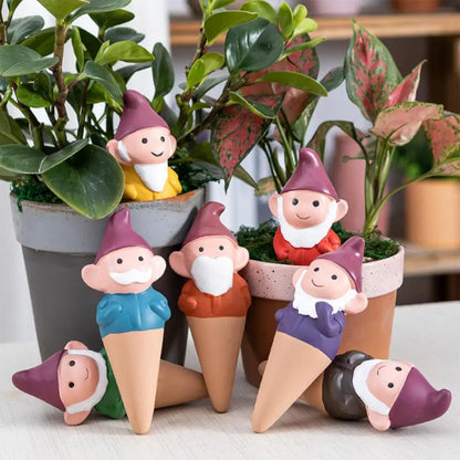 7pcs Gnomes Plant Watering Stakes (SMILEDRIP)