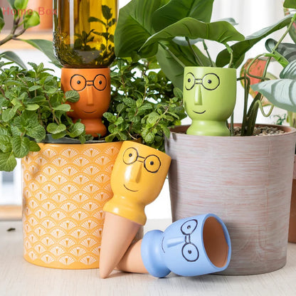 bowl and animals (SMILEDRIP)