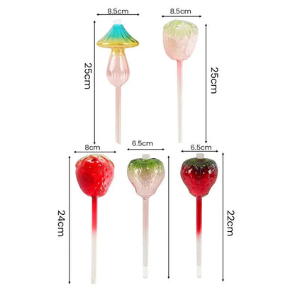 Strawberry in colors (SMILEDRIP)